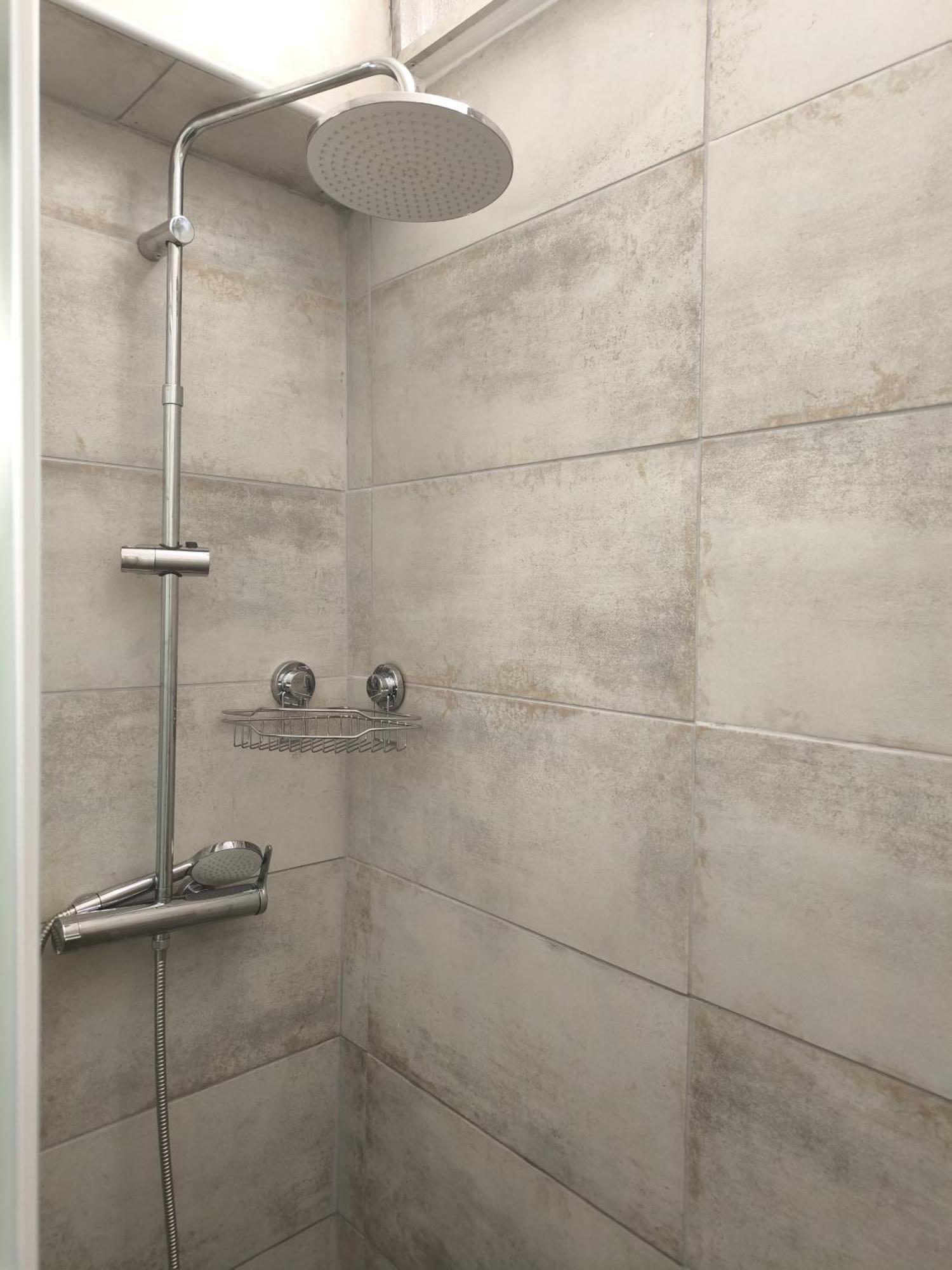 Apartament F1 200 Metre De La Gare Perpignan Zewnętrze zdjęcie